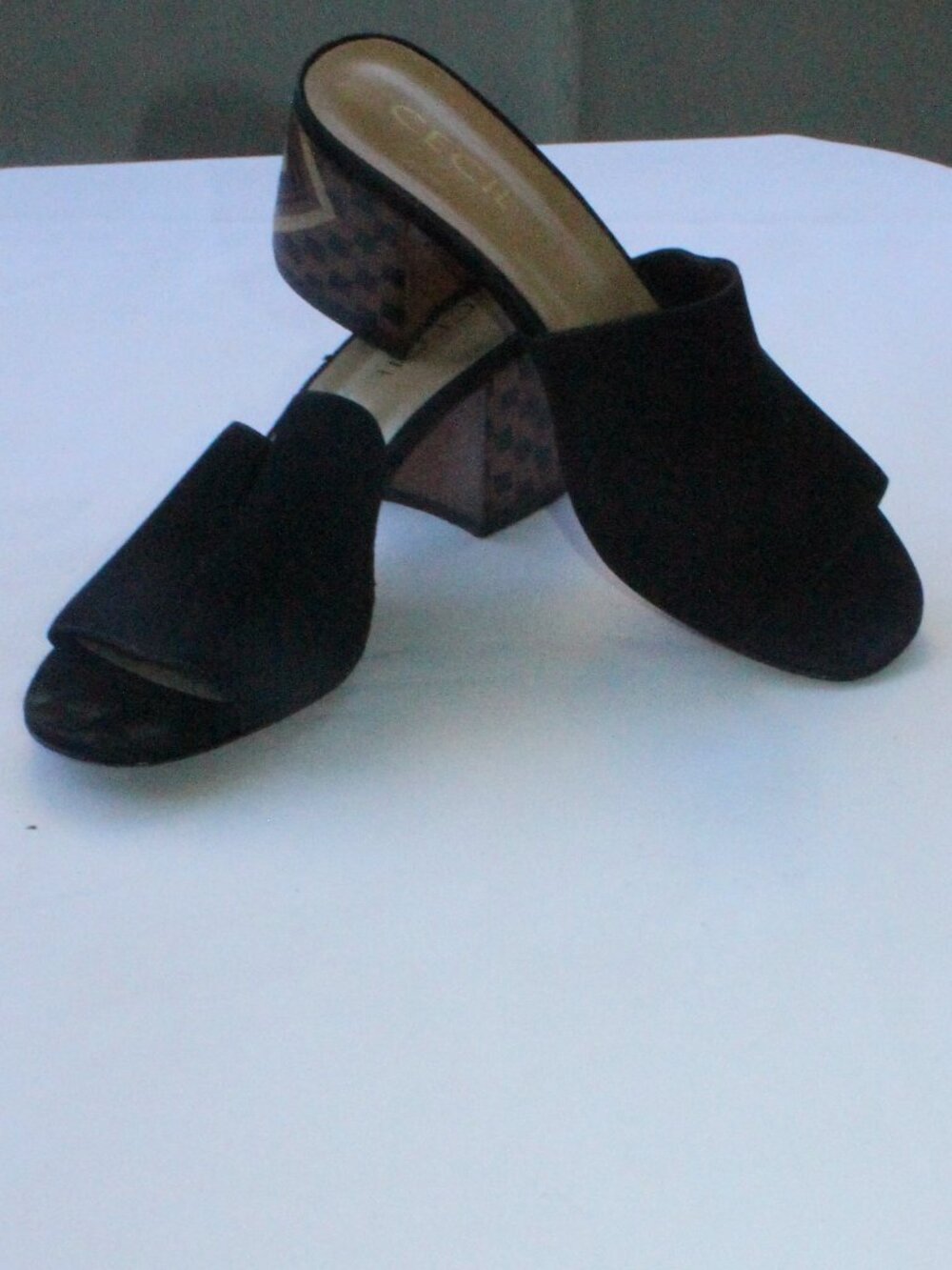 Cecil Vero Cuoio Leather square hills black suede shoes Made in Italy size 39/8